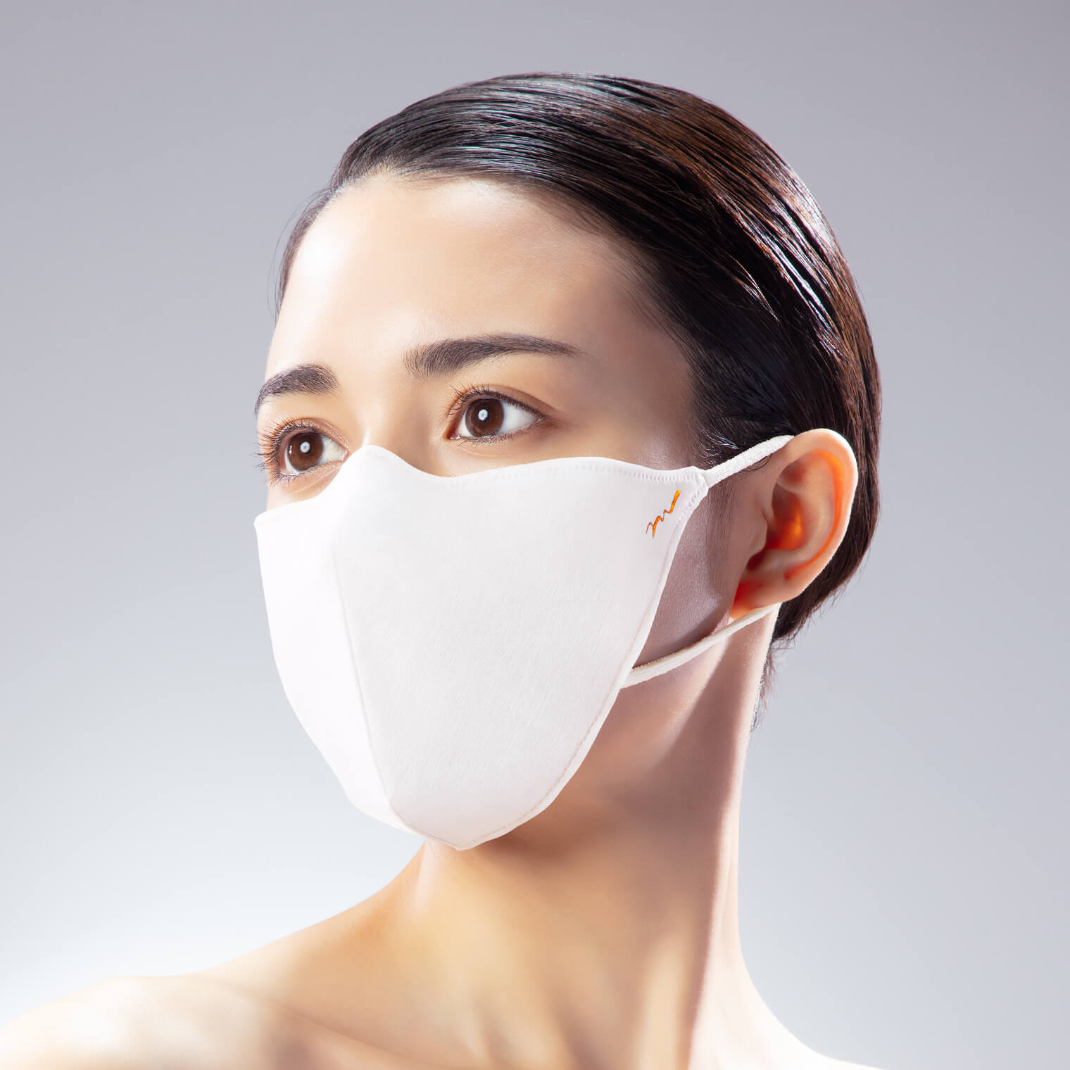  MATOI TONE UP MASK シャープシルエット ニュアンスホワイト(M-3枚入り　¥1650)
