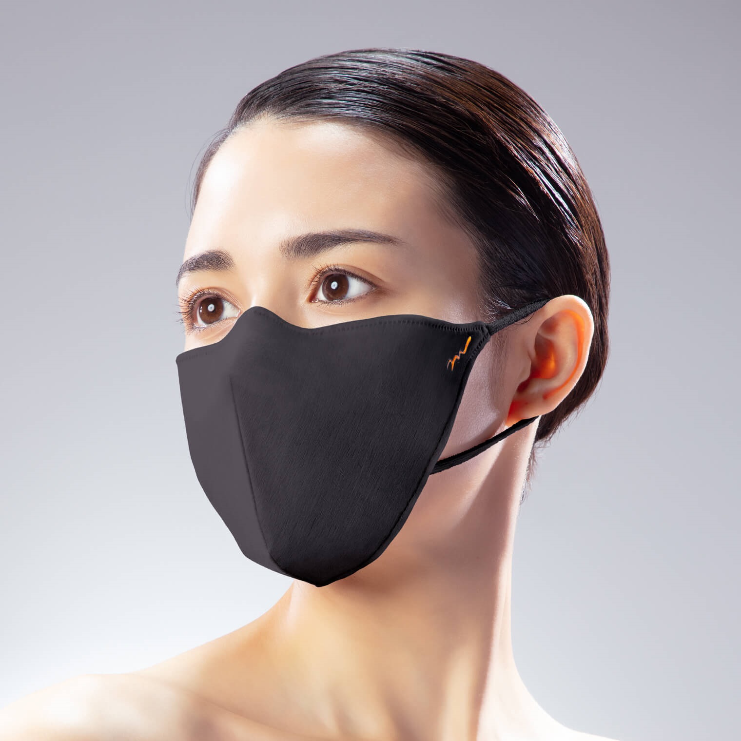  MATOI TONE UP MASK シャープシルエット ランプブラック(M-3枚入り　¥1650)